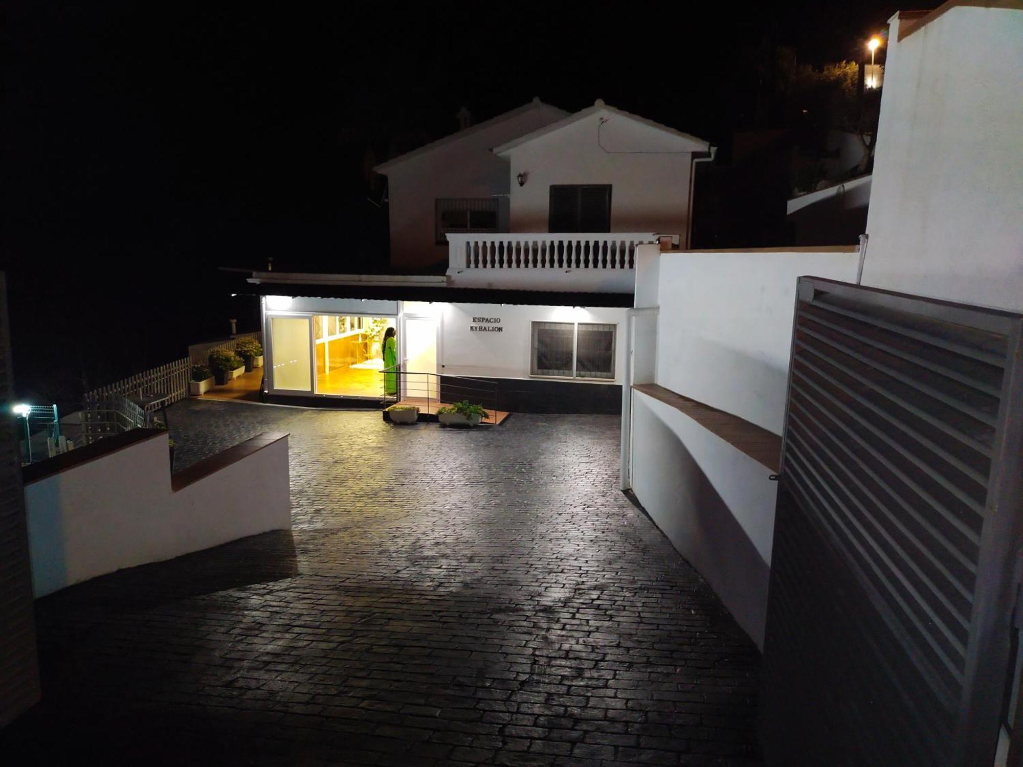 Espacio Kybalion Argentona Luaran gambar